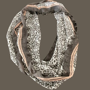 NWT Loft Infinity Scarf Gray Taupe Leopard Print Tassels Peach Boho Lightweight